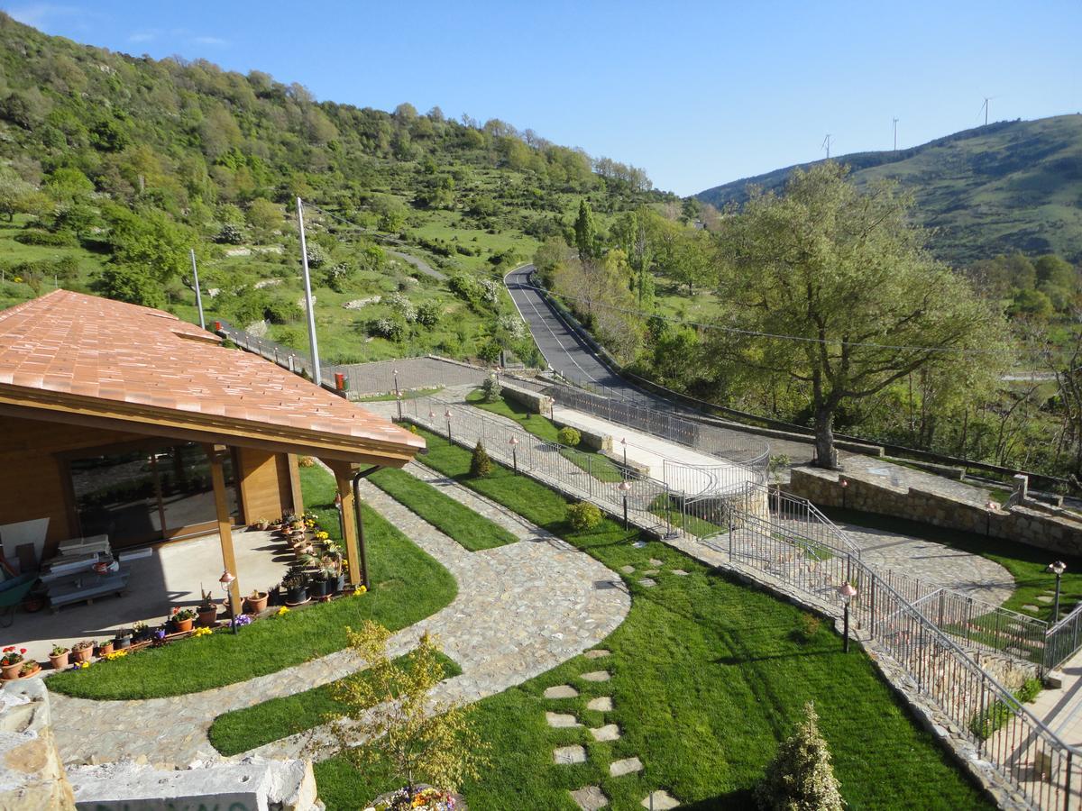Agri-Hotel Da Marianna Resort & Spa Santa Domenica Vittoria Exterior photo